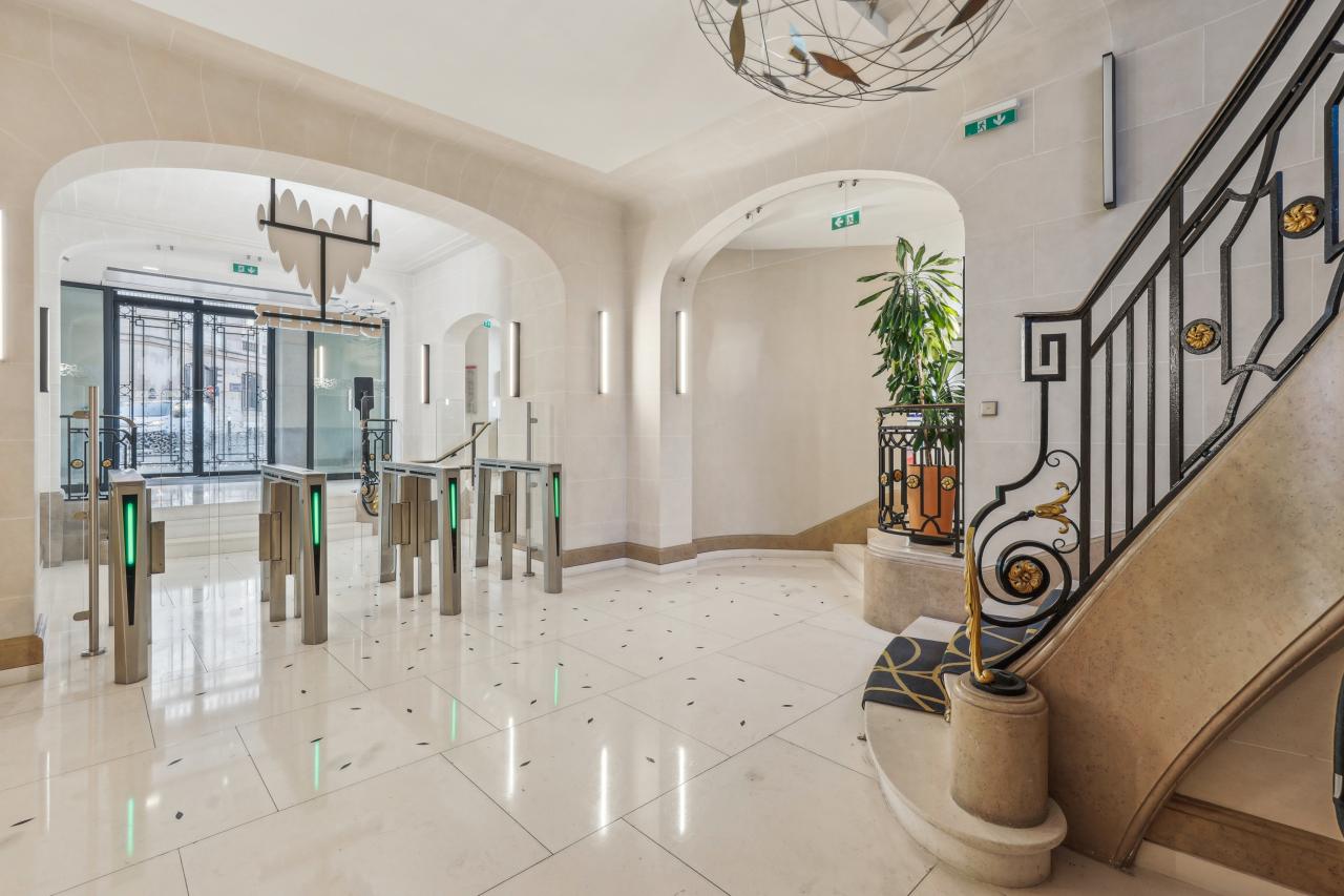 Bureau Paris 639m² Location bureau Paris OLBUR2529362 1